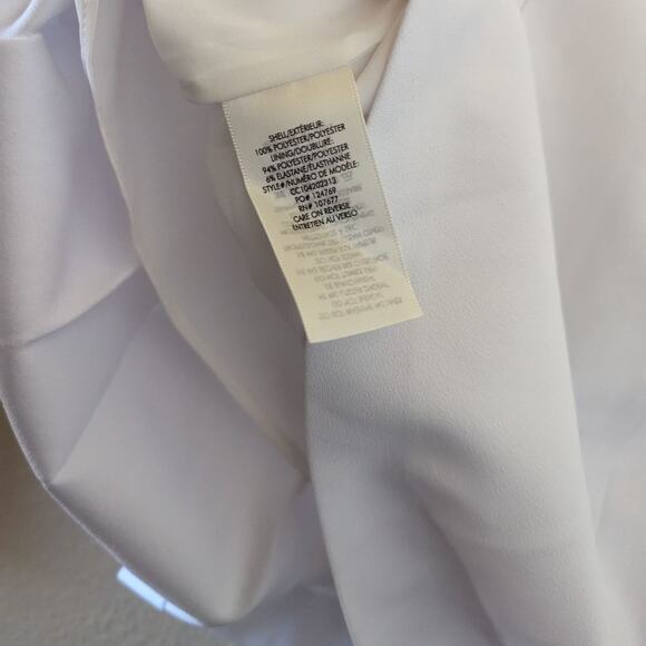 Alice + Olivia Semira Pleated White Mini Skirt NWT size 4 - Picture 7 of 7